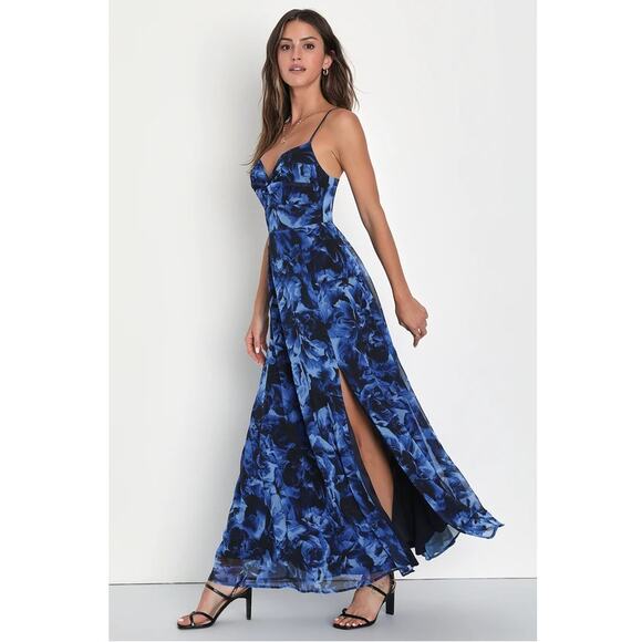 Lulus Beautiful Soul Blue Floral Print Twist-Front Maxi Dress Size M - Picture 9 of 11
